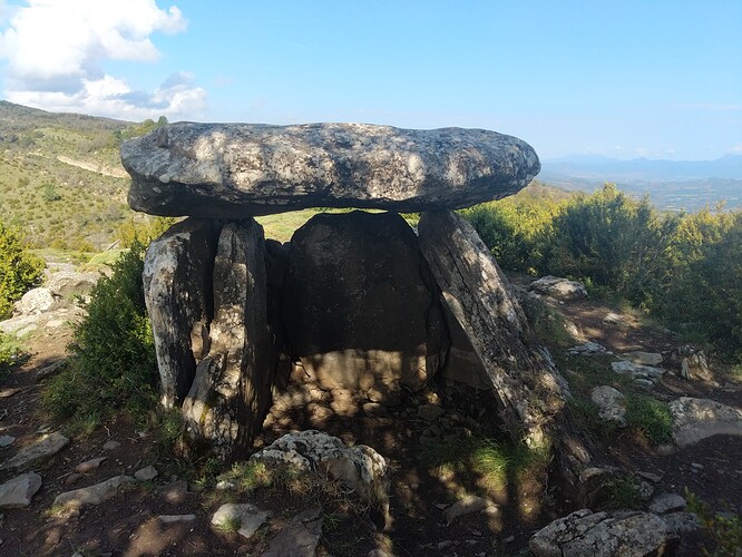 Dolmen Ibirque 1