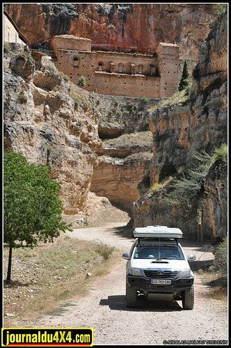 nokian-rockproof-38