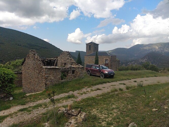 village abandonné de Lusera 2
