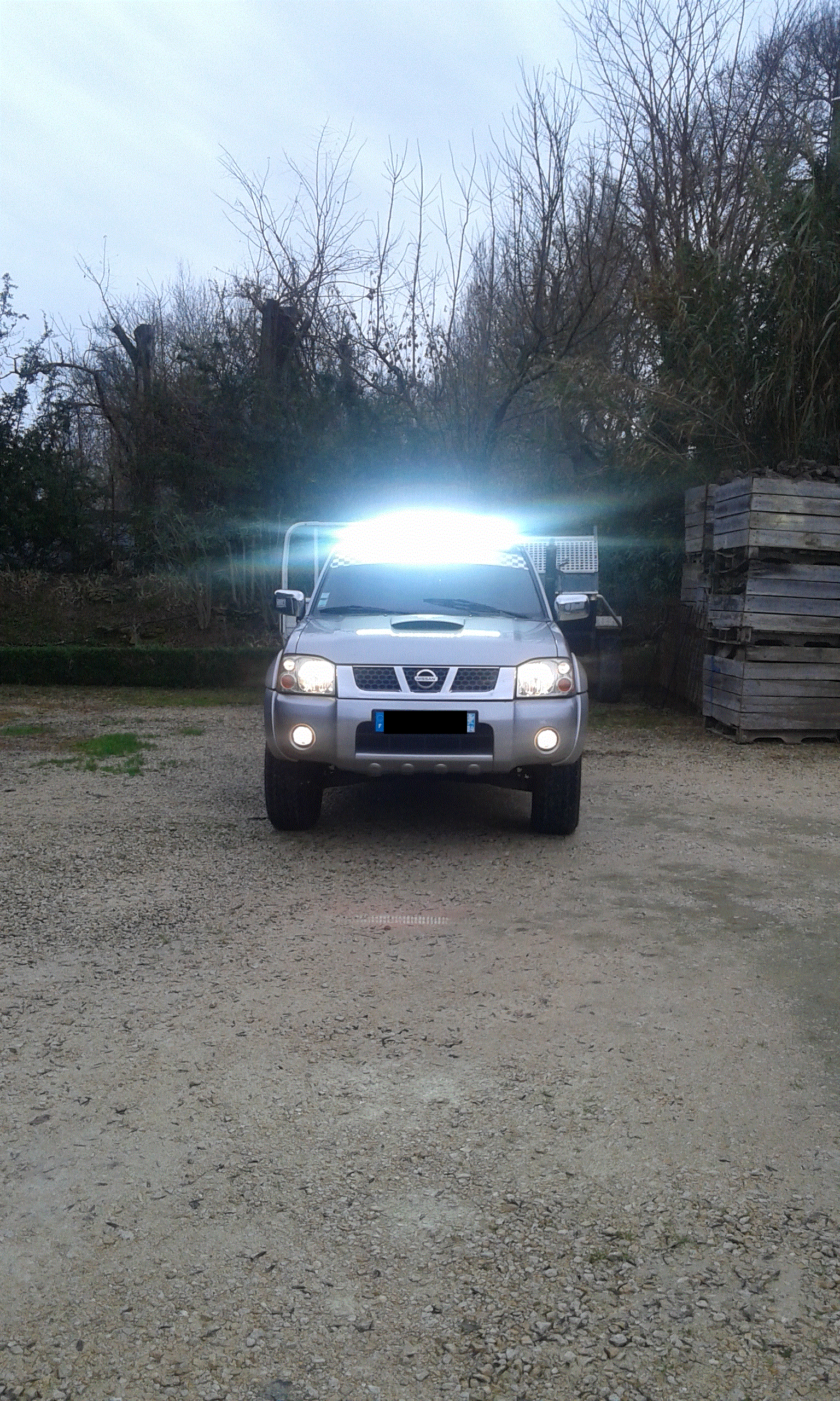 navara rampe led.gif