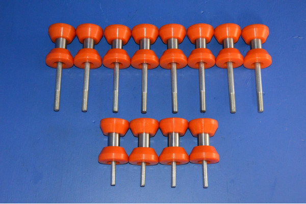 A kit made by MOR (Milner off road)MADE IN THE UK.Kit Comprises of;28 x POLYURETHANE BODY BUSHES;14 x COMPRESSION TUBES;12 x MOUNTING BOLTS;1 X PDF FITTING INSTRUCTIONS.Nb. This kit covers all the parts you need to lift you vehicle 55mm.