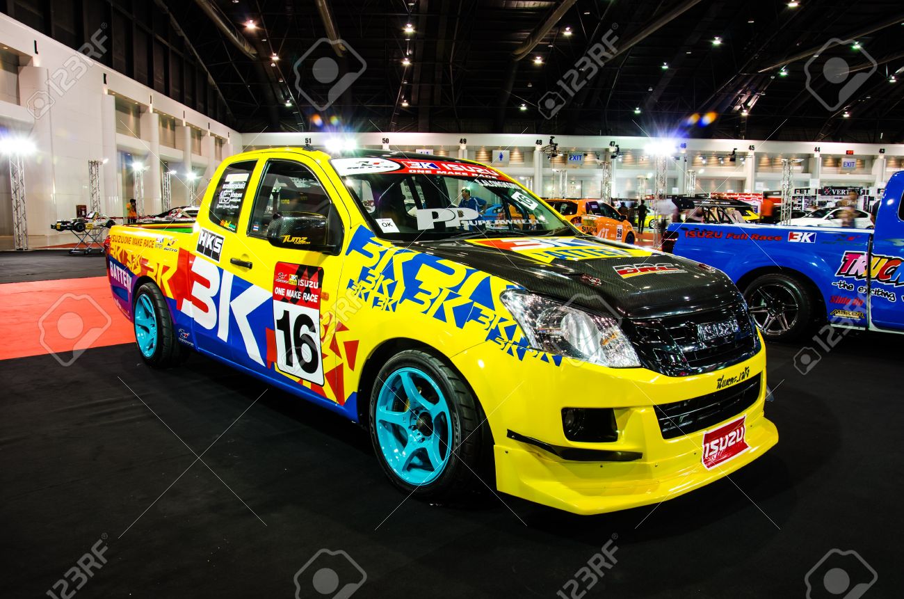 20399911-BANGKOK-JUNE-20-Isuzu-D-MAX-pickup-on-display-at-Bangkok-International-Auto-Salon-2013-Exciting-Modi-Stock-Photo.jpg