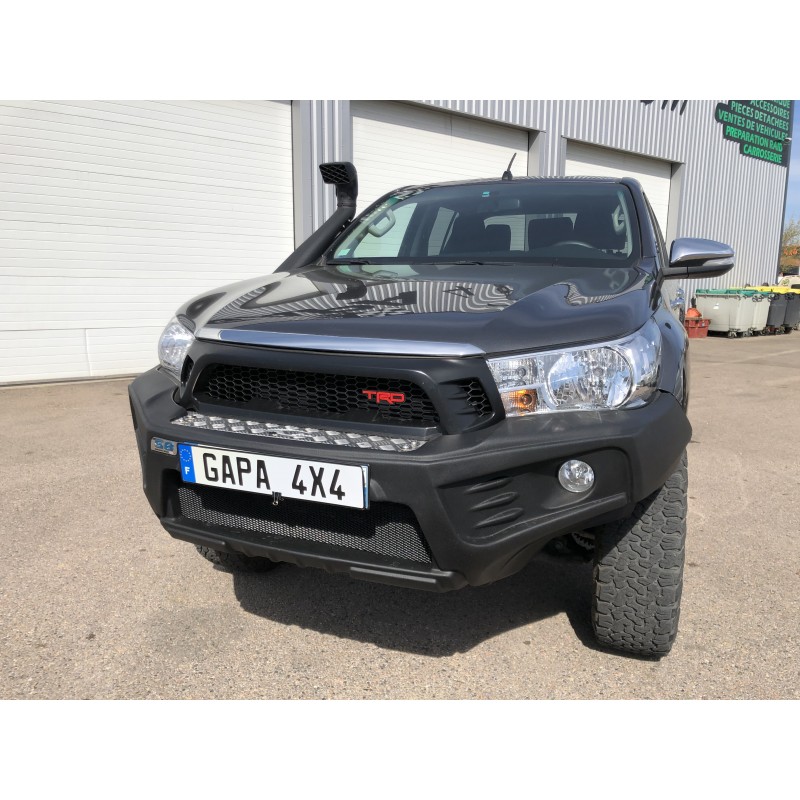 toyota-hilux-25-d4d-revo-2017.jpg